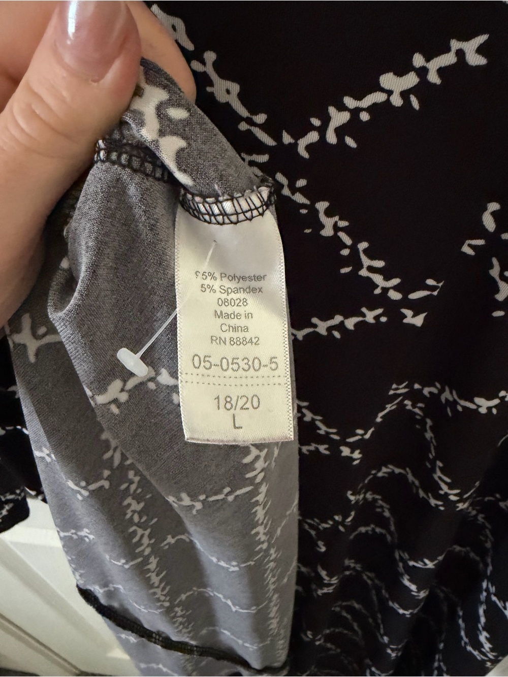 ellos Dark Navy and White Long-Sleeve Patterned Shift Dress - Picture 7 of 7